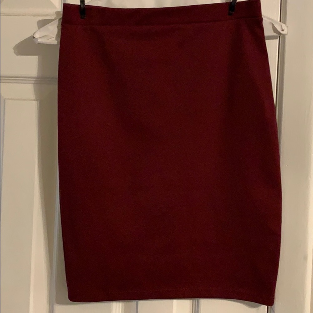 Burgandy bodycon skirt.